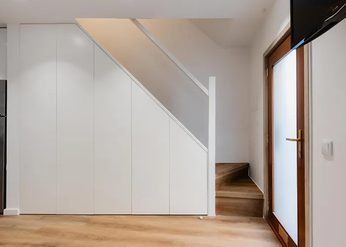 度假居 Moana House 莱里亚